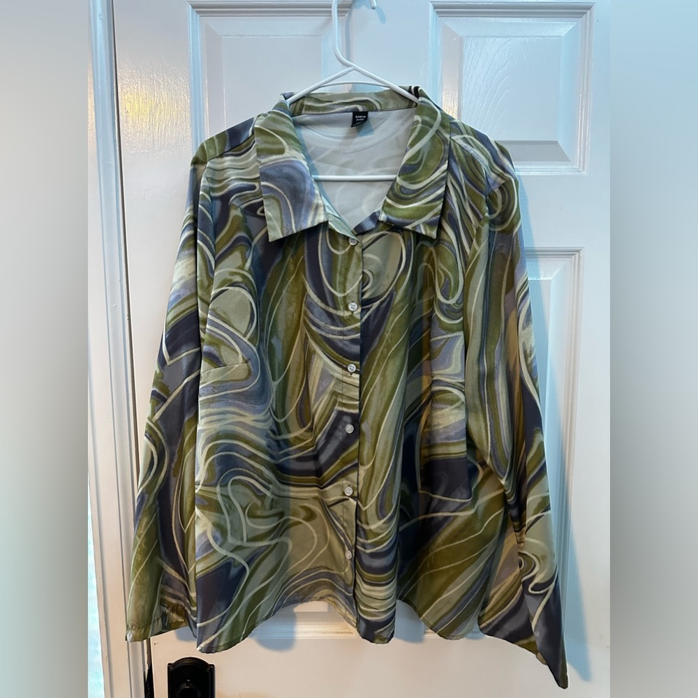 Marble Print Button Down